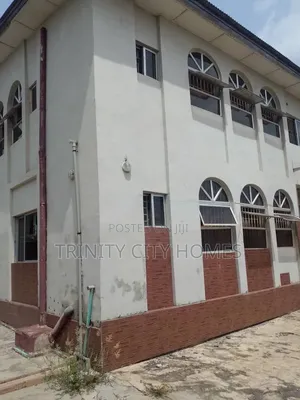 5bdrm Duplex in Oluyole Aare Ibadan for sale
