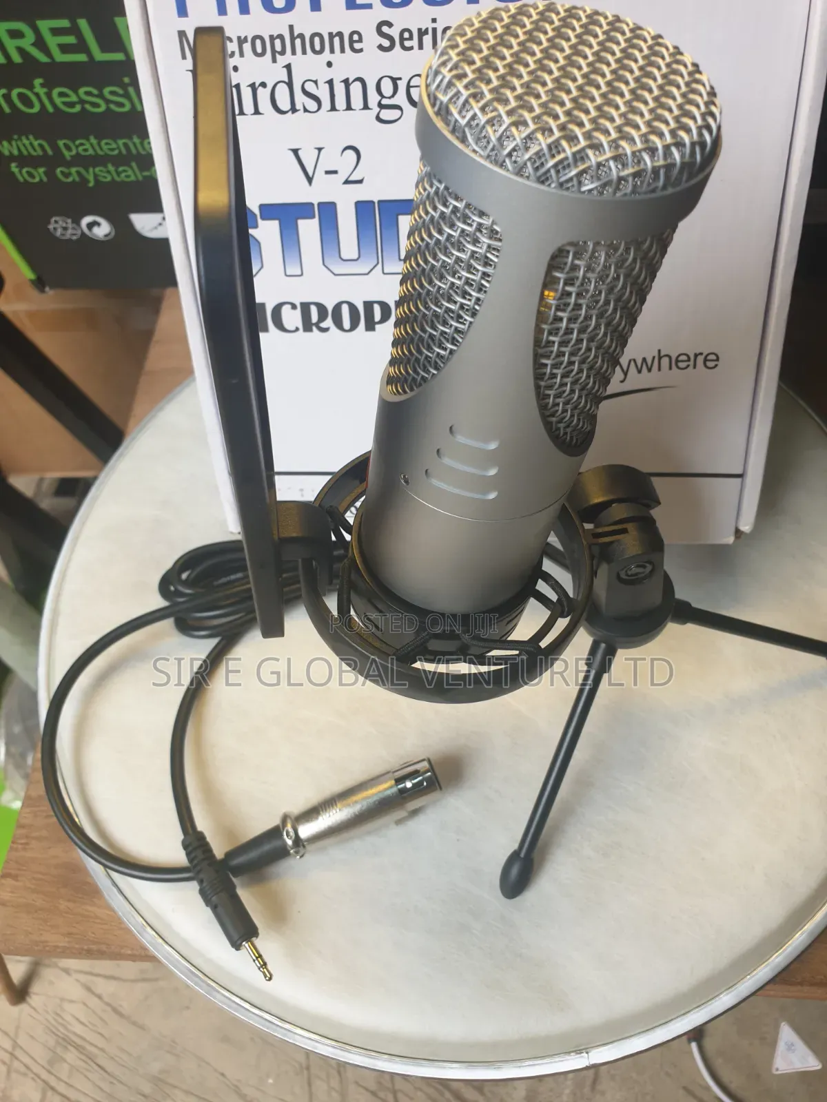 Quality Bird Singer v-2 Condenser Studio Microphone