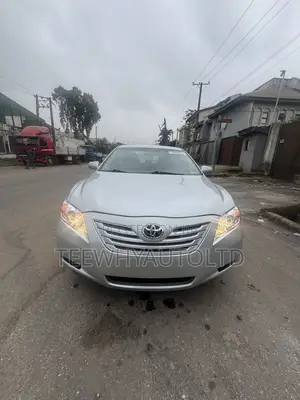 Toyota Camry LE 4dr Sedan (2.4L 4cyl 5A) 2008 Silver
