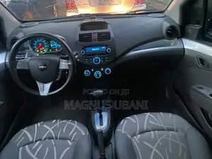 Chevrolet Spark 1LT 2013 White