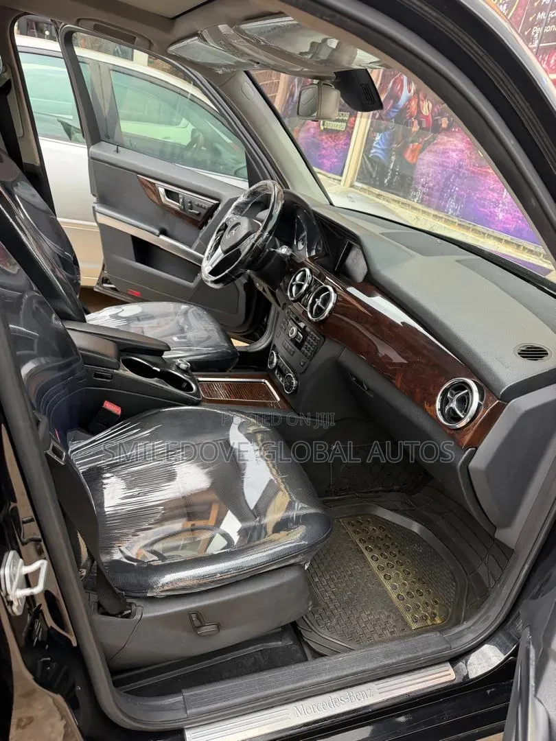 Mercedes-Benz GLK-Class 2013 Black
