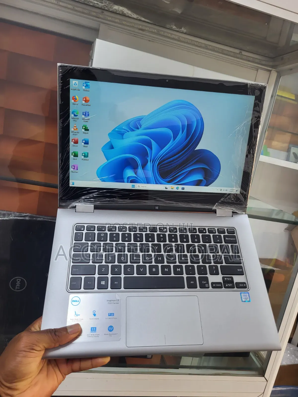 Laptop Dell Inspiron 13 7359 8GB Intel Core i3 SSD 256GB