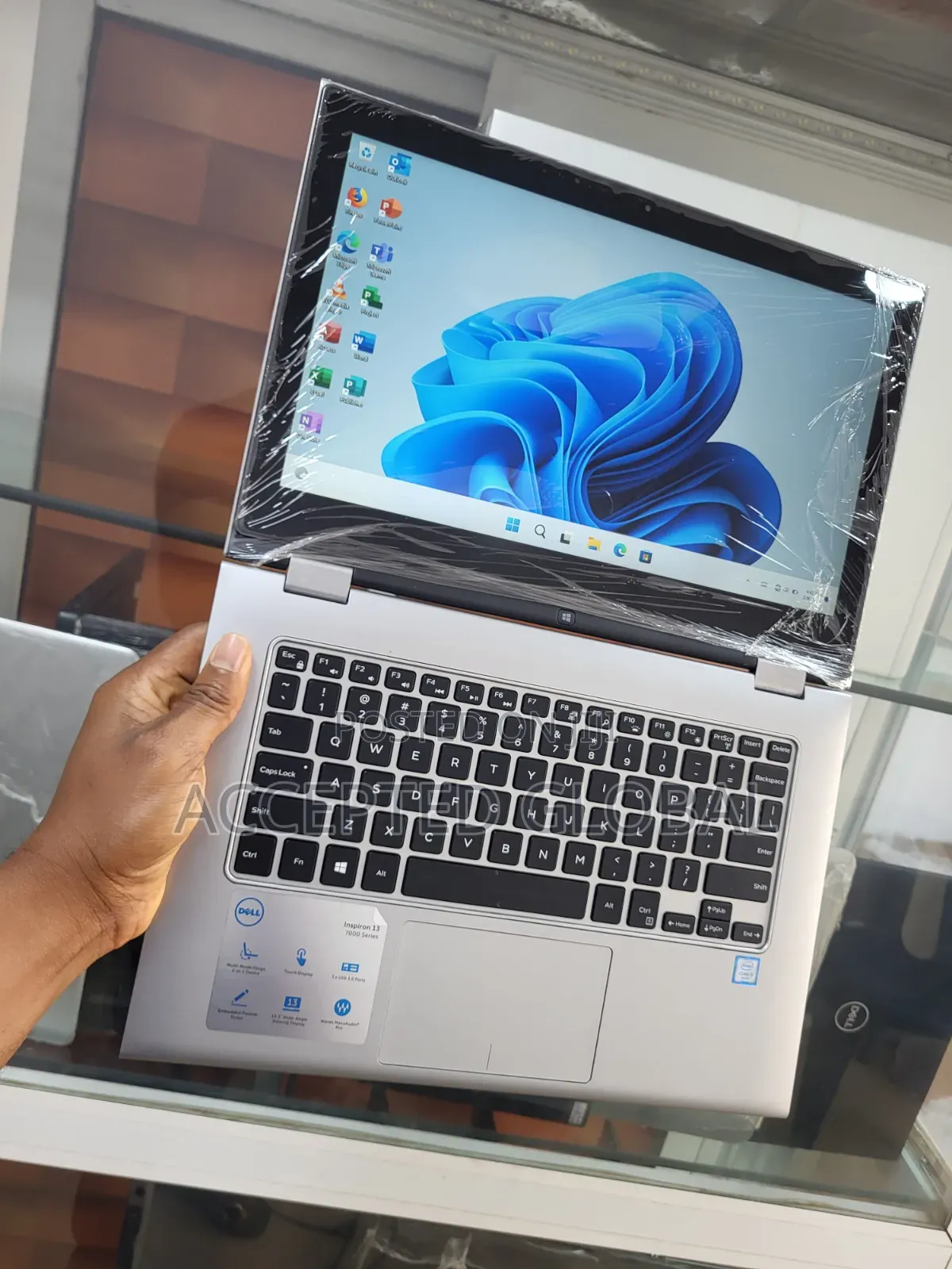Laptop Dell Inspiron 13 7359 8GB Intel Core i3 SSD 256GB