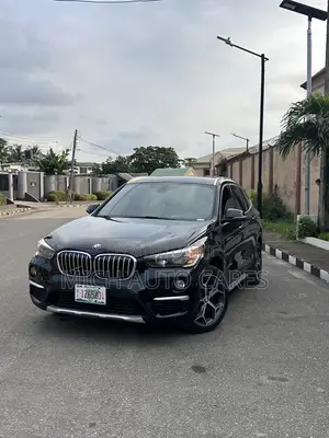 BMW X1 xDrive28i AWD 2016 Black