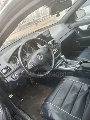 Mercedes-Benz C300 2009 Black