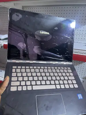Laptop Lenovo Yoga 9i 8GB Intel Core 7 SSD 256GB