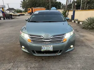 Toyota Venza 2010 Green