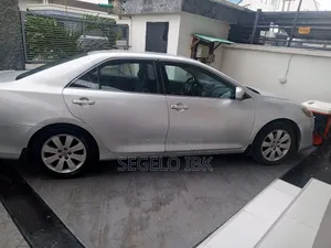 Toyota Camry L 4dr Sedan (2.5L 4cyl 6A) 2013 Silver