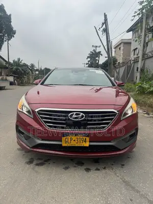 Hyundai Sonata Sport 2.0T 4dr Sedan (2.0L 4cyl Turbo 6A) 2015 Maroon