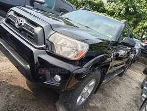 Toyota Tacoma 2014 Black