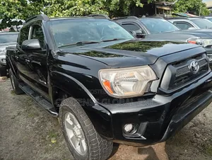 Toyota Tacoma 2014 Black