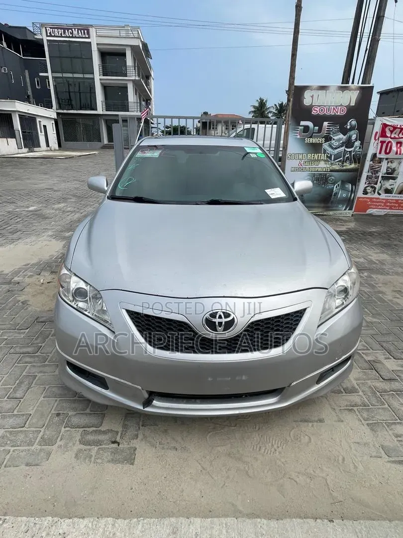 Toyota Camry 2007 Silver