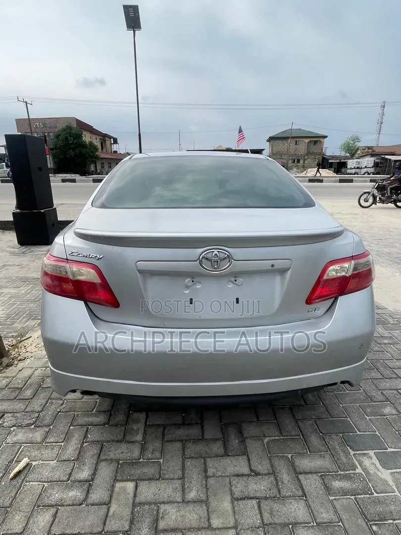 Toyota Camry 2007 Silver