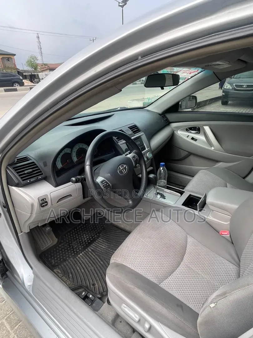 Toyota Camry 2007 Silver