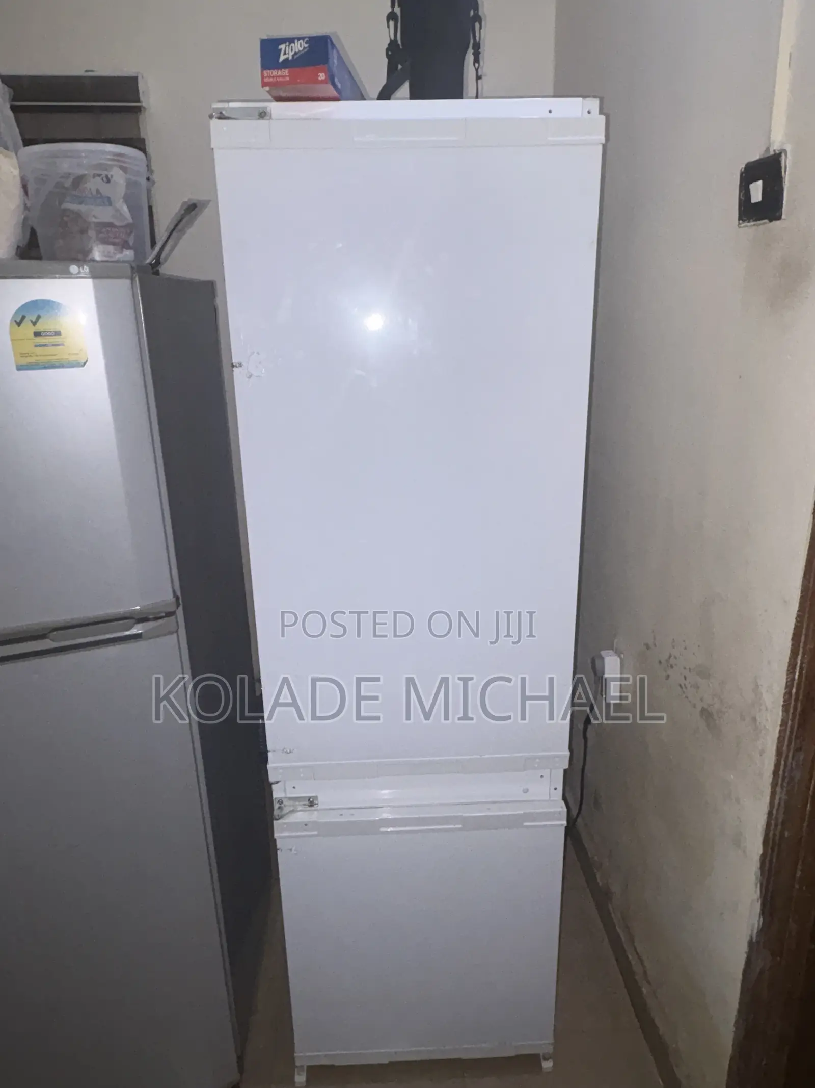 Kitchen Craft Refrigerator/Freezer