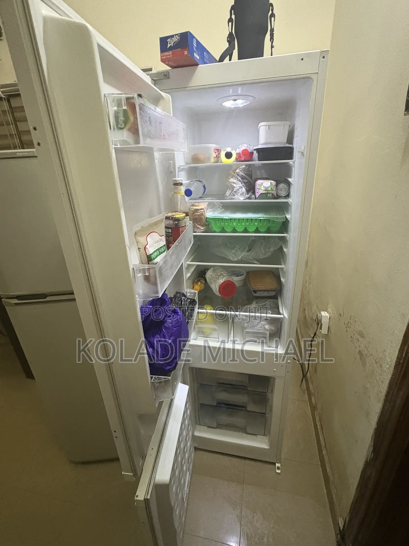 Kitchen Craft Refrigerator/Freezer