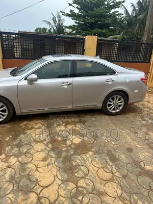 Lexus ES 350 2012 Silver