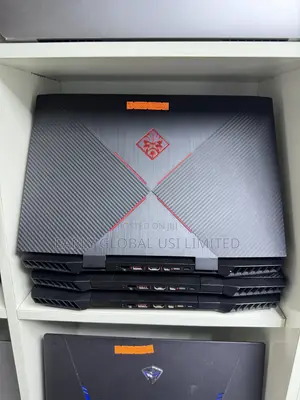Laptop HP Omen 15-dh002nr 16GB Intel Core i5 SSD 512GB