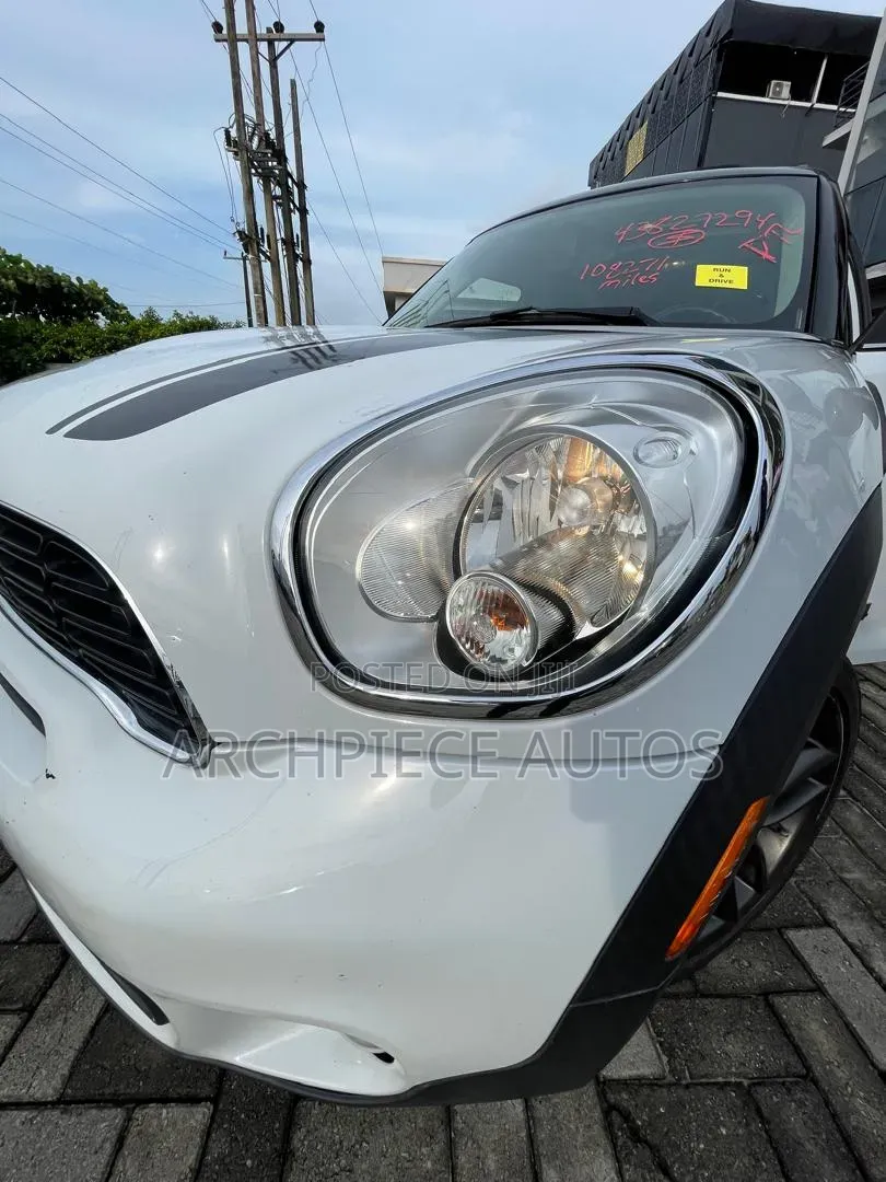 Mini Countryman 2012 White