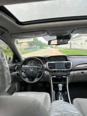 Honda Accord Touring V6 4dr Sedan FWD (3.5L 6cyl 6A) 2017 Gray