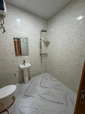 3bdrm Apartment in Ikeja Gra for rent