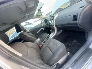 Toyota Corolla 2013 Silver
