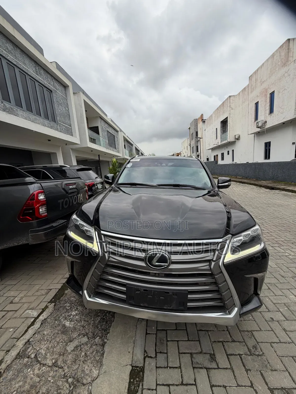 Lexus LX 2016 Black