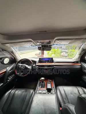 Lexus LX 2016 Black