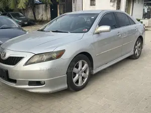 Toyota Camry SE 4dr Sedan (2.4L 4cyl 5A) 2008 Silver