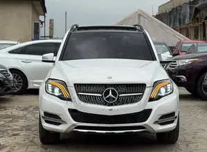 Mercedes-Benz GLK-Class 350 4MATIC 2014 White