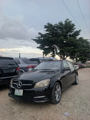 Mercedes-Benz C300 2008 Black