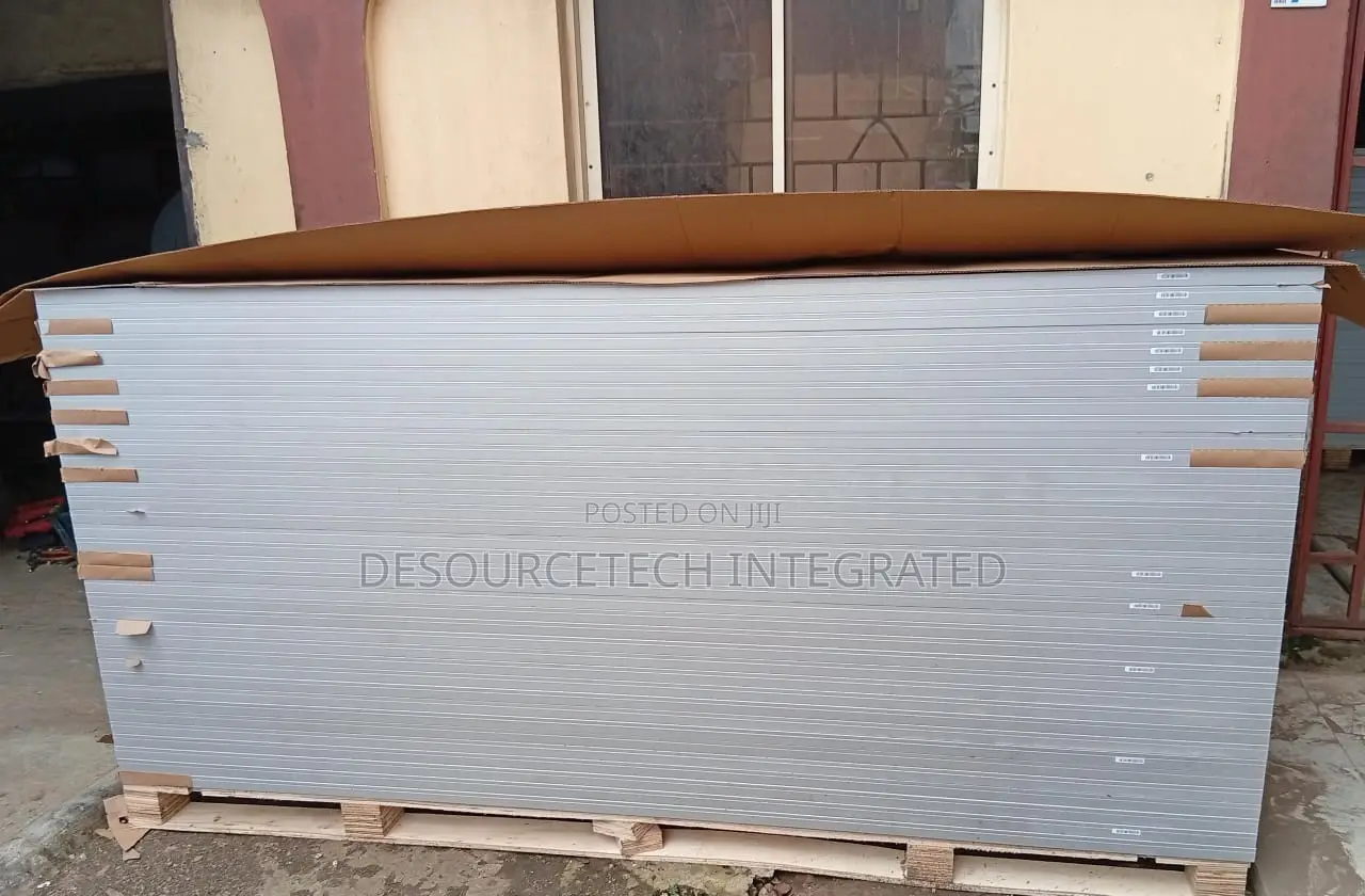 JINKO 620W N-Type Bifacial Solar Panel