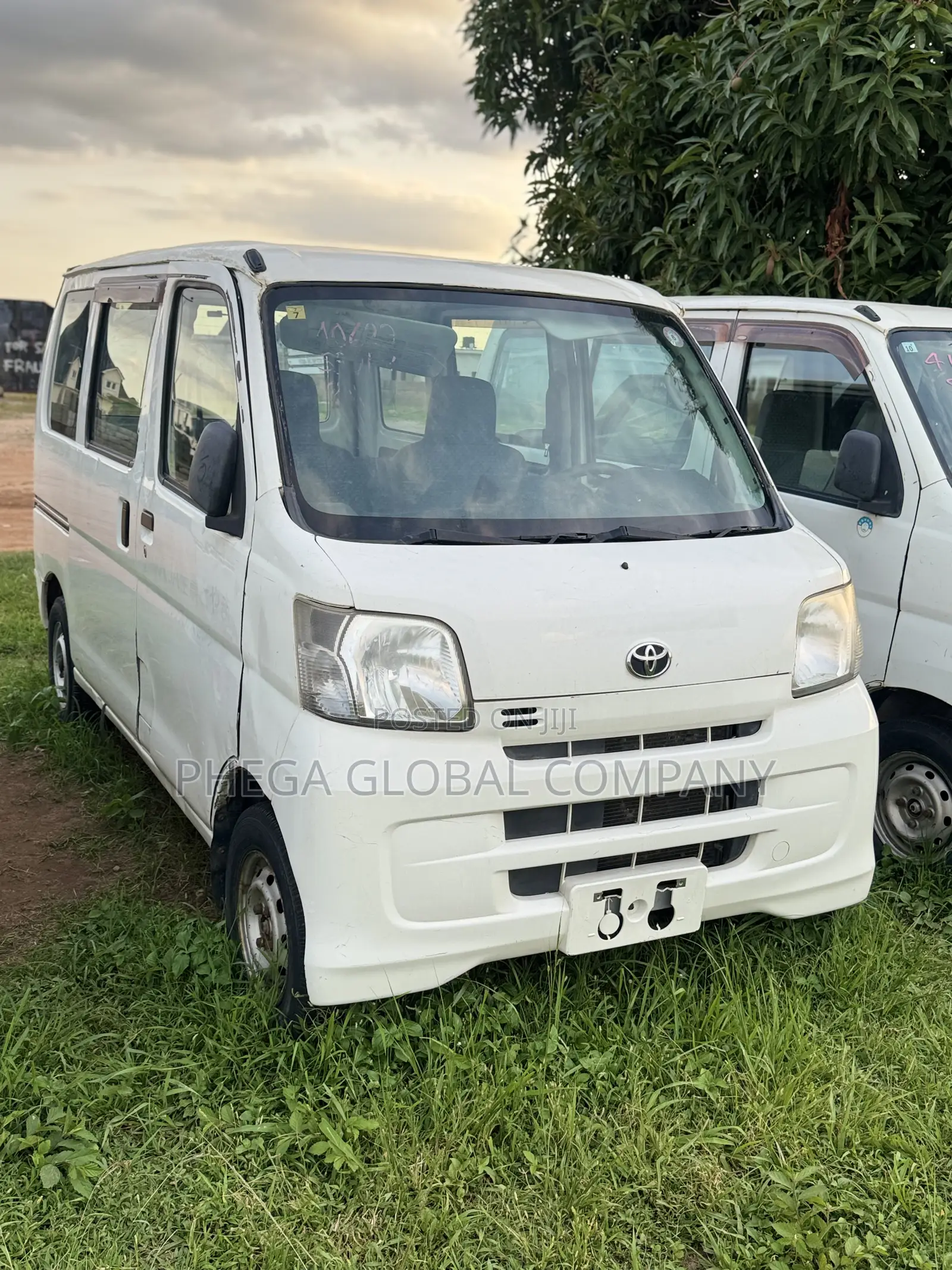 Daihatsu Hijet 2007 White