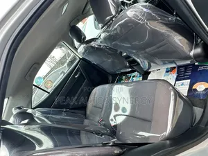 Toyota Corolla 2017 Silver