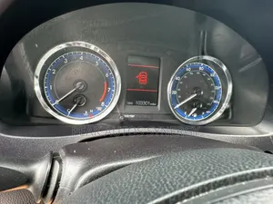 Toyota Corolla 2015 Gray