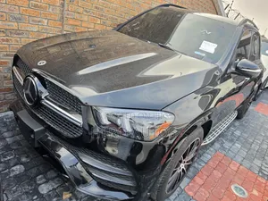Mercedes-Benz GLE-Class 2021 Black