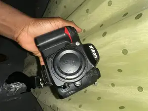 Nikon D7000 With Sigma 17-55mm 2.8 Lens