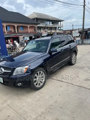 Mercedes-Benz GLK-Class 2010 Black