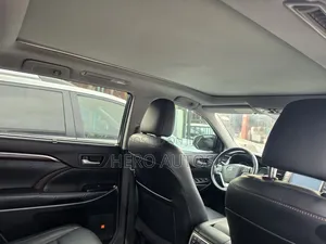 Toyota Highlander 2014 Silver