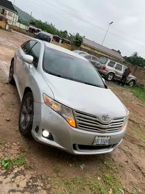 Toyota Venza V6 2012 Silver