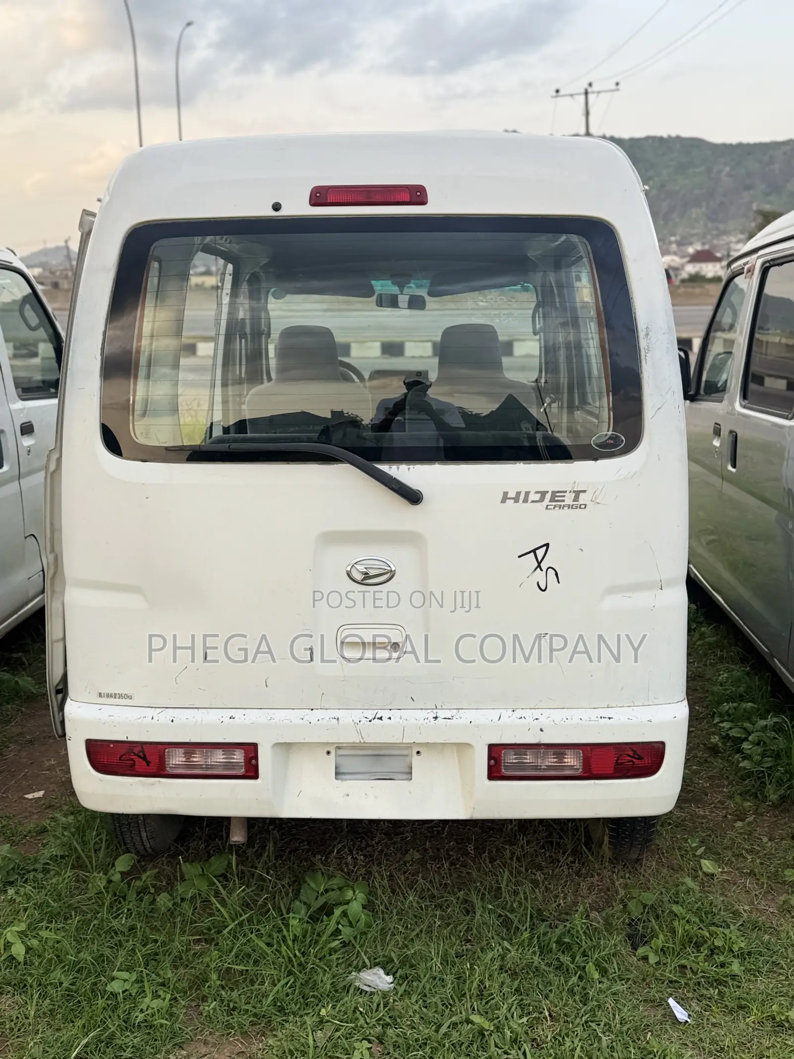 Daihatsu Hijet 2008 White
