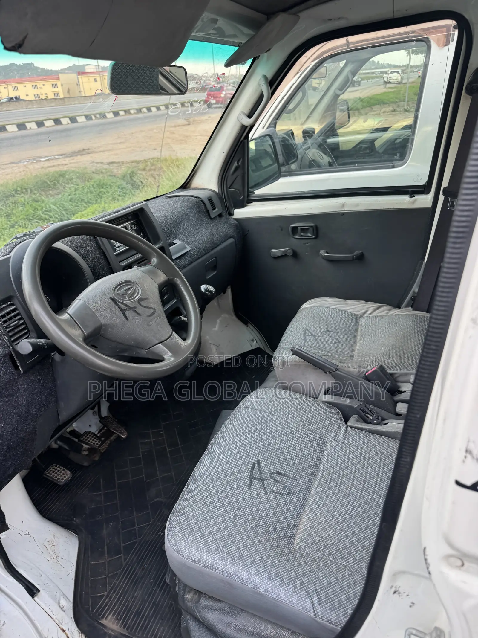 Daihatsu Hijet 2008 White