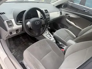 Toyota Corolla 2011 White