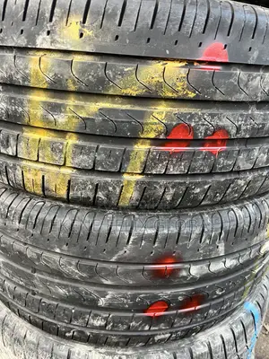 265/45/20 for GLE , mL Toyota, Etc Mercedes