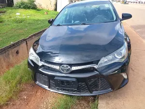 Toyota Camry 2016 Black