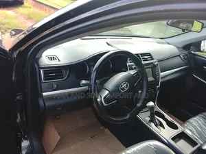 Toyota Camry 2016 Black