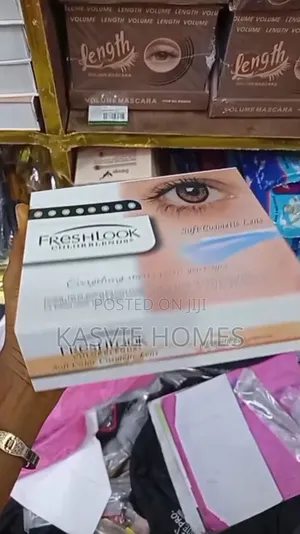 Fresh Look Complete Set Beauty Contact Lens