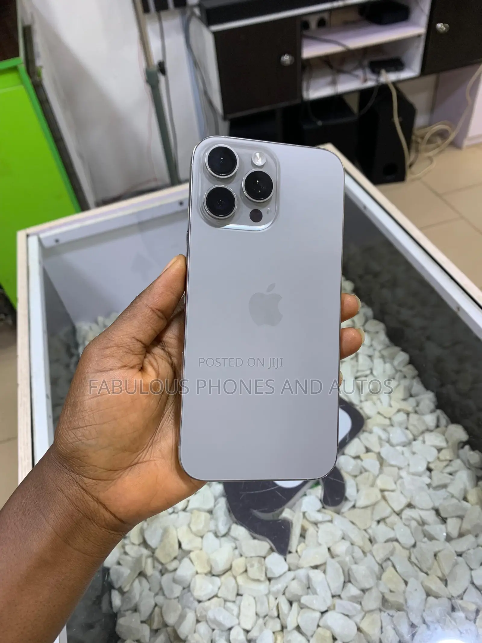 Apple iPhone 16 Pro Max 256 GB White