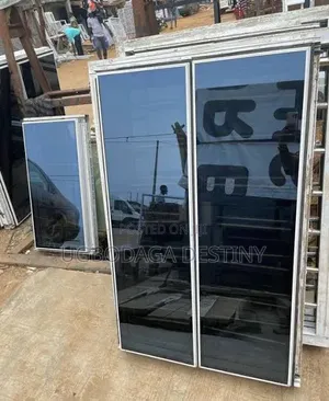 Frameless Aluminum Window
