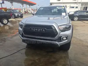 Toyota Tacoma TRD Off Road 2021 Silver